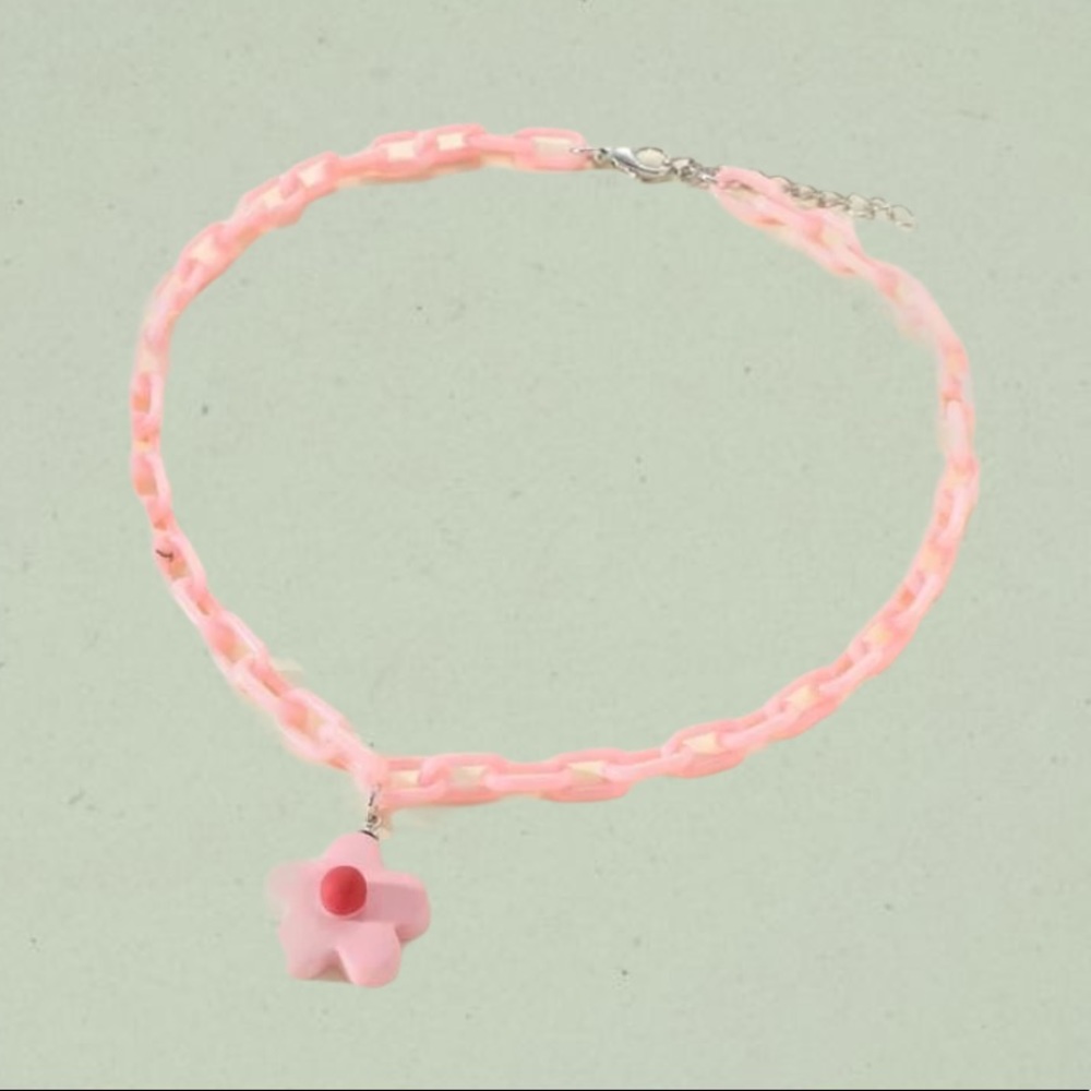 Pink flower and chain necklace